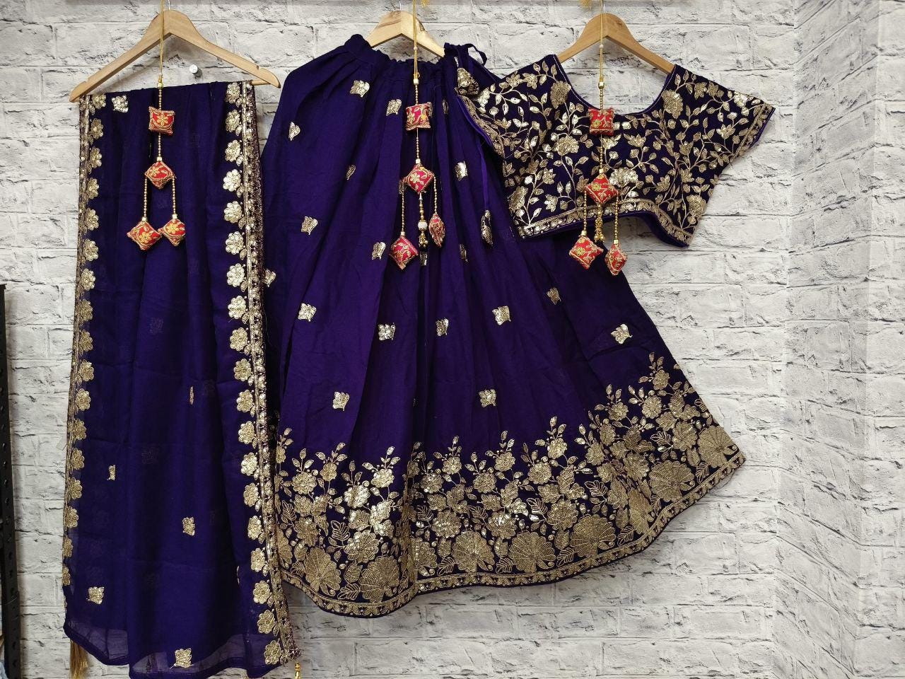 Pure Vichitra Simmer With Sequence And Jari Embroidery Work Chaniya Choli