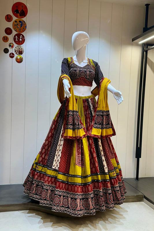 DesignerChaniya Choli for Navratri Patola Lehenga 3 pc Readymade garba Lehenga Festival outfit Gamthi Work Garba Night lehenga ready to wear