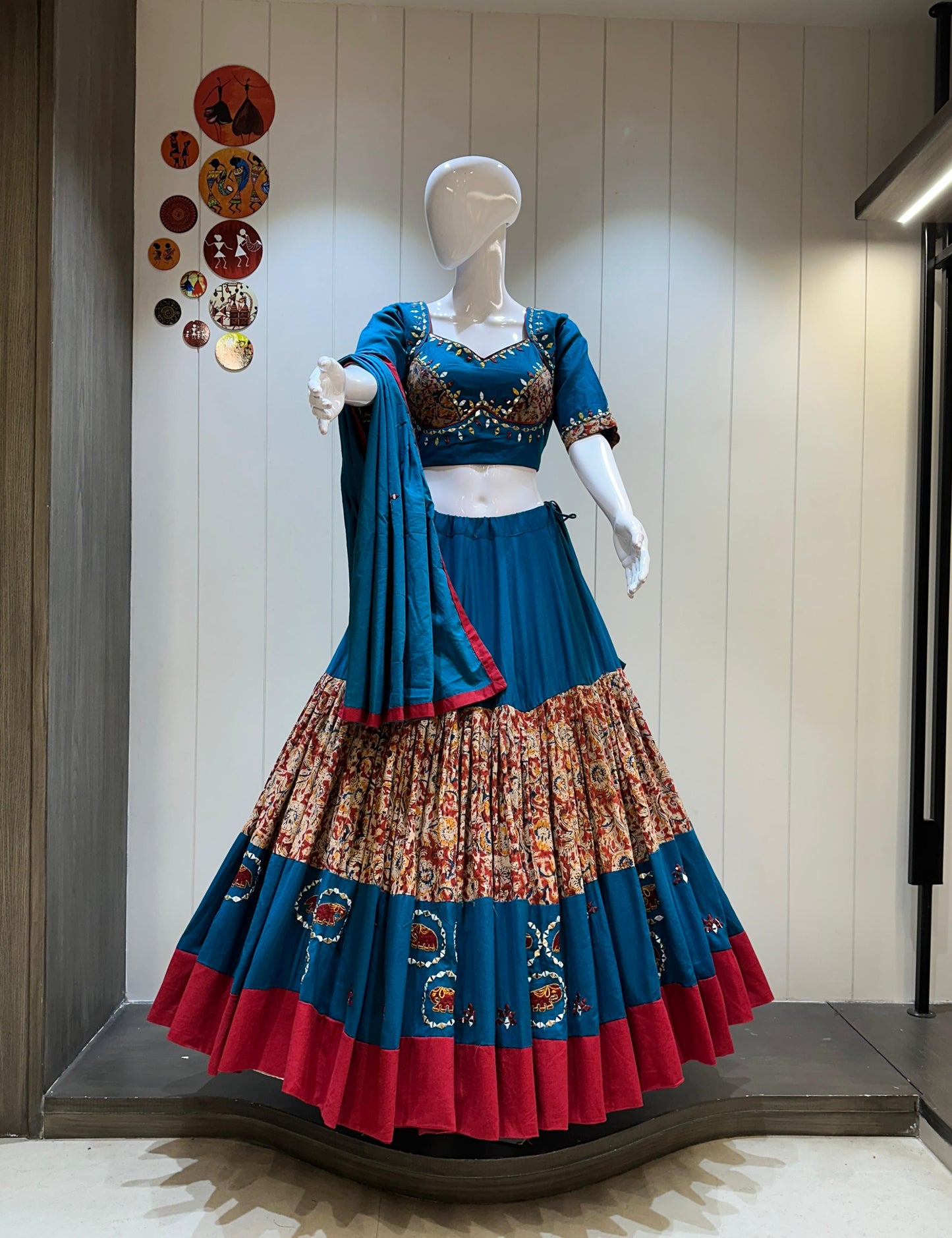 Designer Chaniya Choli for Navratri Patola Lehenga 3 pc Readymade garba Lehenga Festival outfit Gamthi Work Garba Night lehenga ready 2 wear