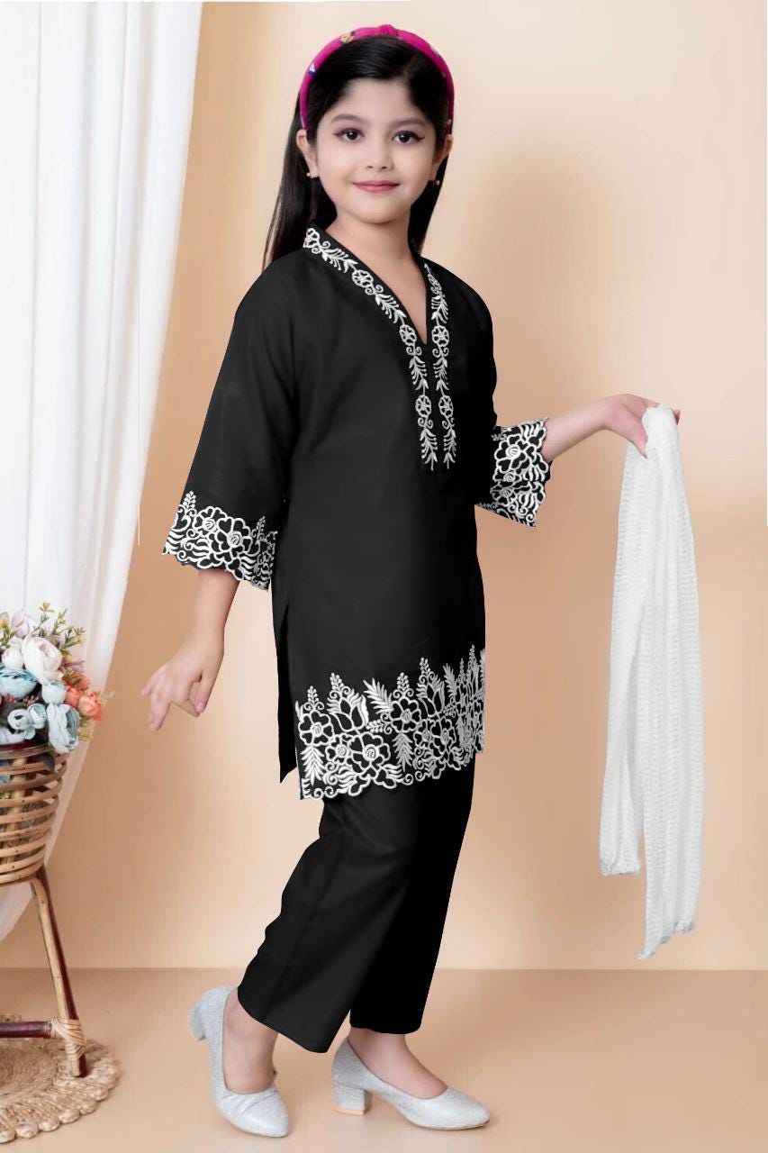 Luxurious Lehnga Choli, Indian traditional festive outfit for Princess, Girl Design Multi Colour