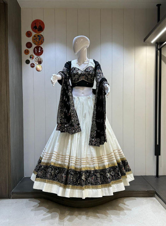 Pure Roman Cotton Vintage Border Chaniya Choli Skirt With Heavy Lampi Border