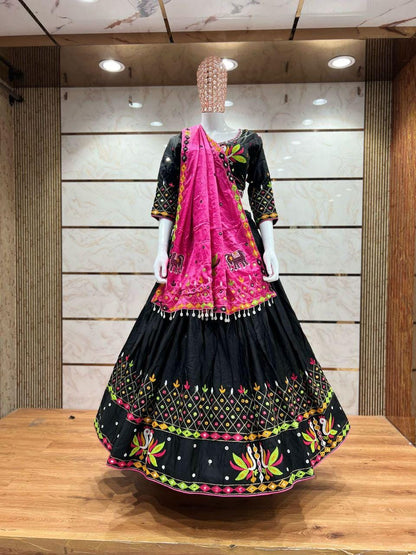 Double Mor With Pure Jam Sharti Cotton  With Patching Work Dupatta With Designer Blouse