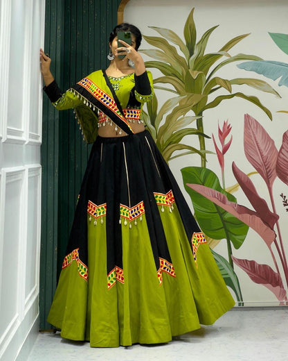 Cotton Print Base Choli For Navratri Patola Lehenga Festival Outfit Gamthi Work Garba Night