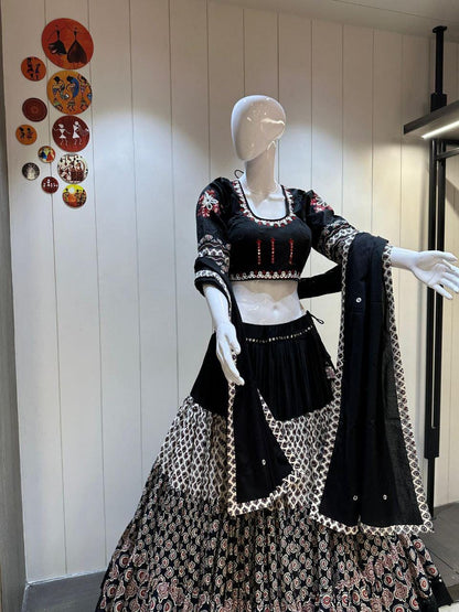 Heavy Jaam Cotton Fabric And Camric Cotton Fabric Black Designer Chaniya Choli