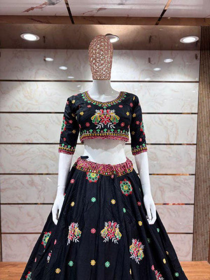 Mirror Work Choli With Mirror Front And Back Work!!!! Cotton Print With Multi Work Aari Base