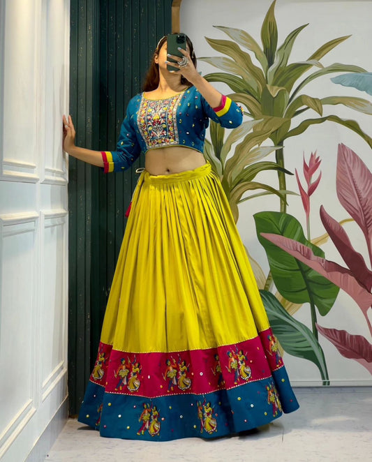 Pure Kutchii Print Fabric Chaniya Choli for Navratri Patola Lehenga Festival outfit Gamthi Work Garba Night