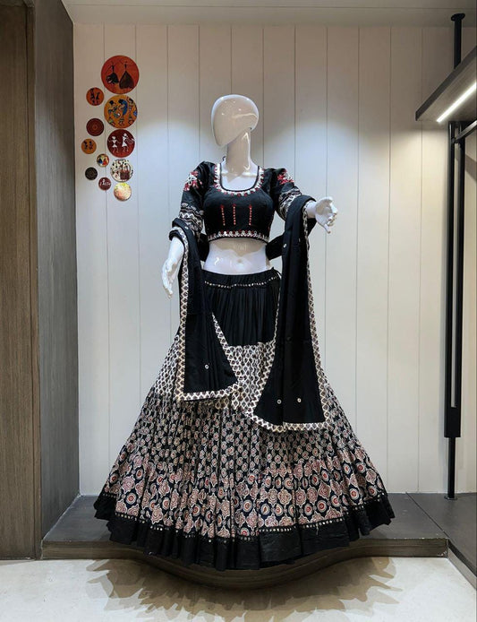 Heavy Jaam Cotton Fabric And Camric Cotton Fabric Black Designer Chaniya Choli