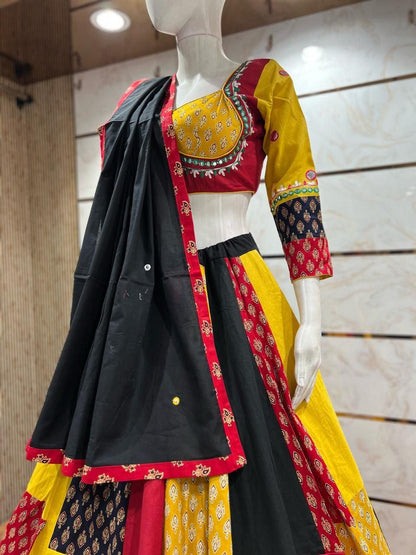 Kutchhi Box Work With Aari Work  With Patching Work Dupatta With Designer Blouse