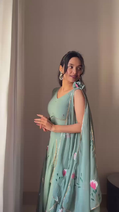 Georgette Handpaints Blouse With Handwork Lace It Has Draped Attached Dupatta Blouse Fully Stitched